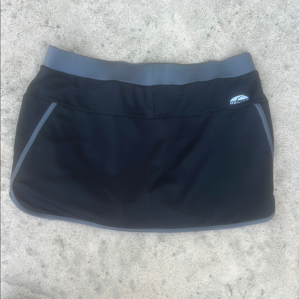 GoLite Women's Black Tilly Jane 13" Run Skirt Size XL NWT